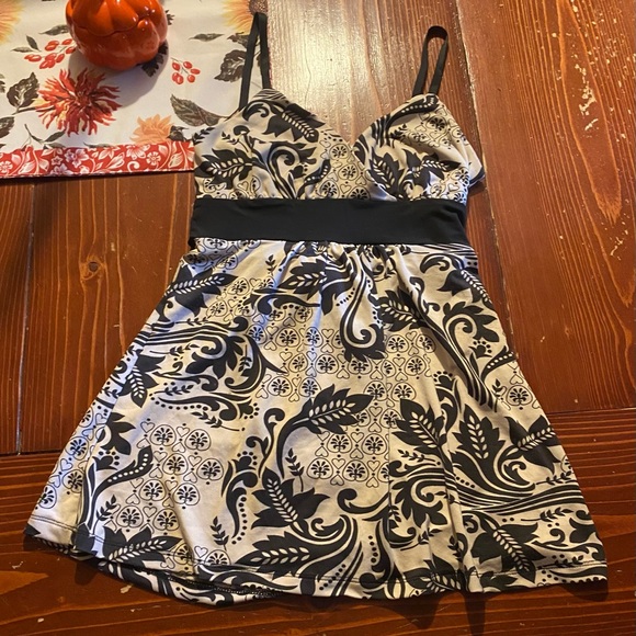 No Boundaries Tops - Paisley print babydoll style top